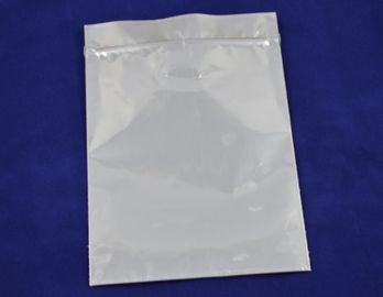 Grip Sealed Plain Zipper Pouch Kemasan Aluminium Foil Dengan Batal Jendela