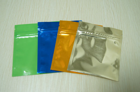 Tas Aluminium Foil Berwarna-warni Kecil Mengkilap Segel Mylar Flat dengan Ziplock
