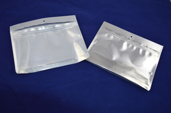 Alu Foil menjernihkan Zipper Pouch Kemasan berdiri untuk perlengkapan mandi
